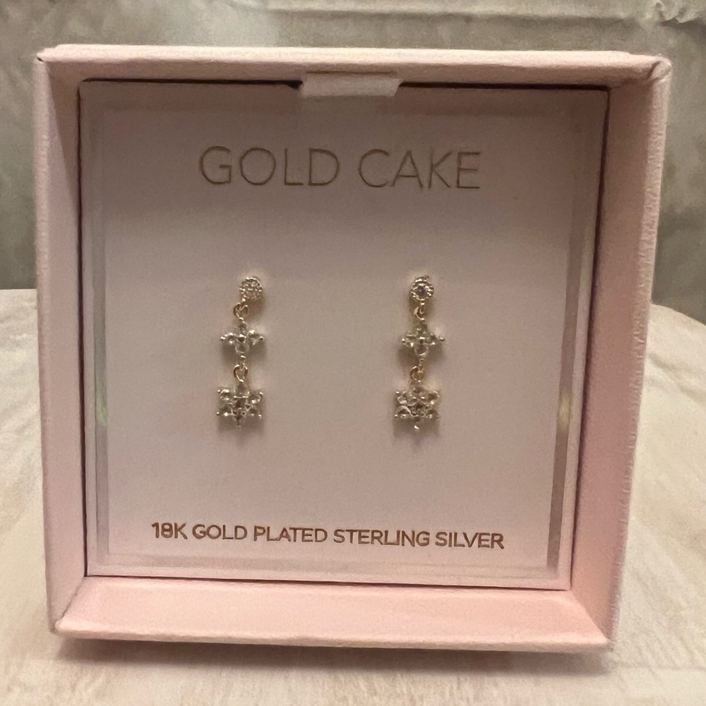 Gold Cake Earrings